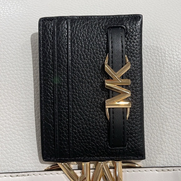 MICHAEL KORS
Reed Large Pebbled Leather Card Holder Case Wallet 
Black 
NWT - Picture 4 of 16